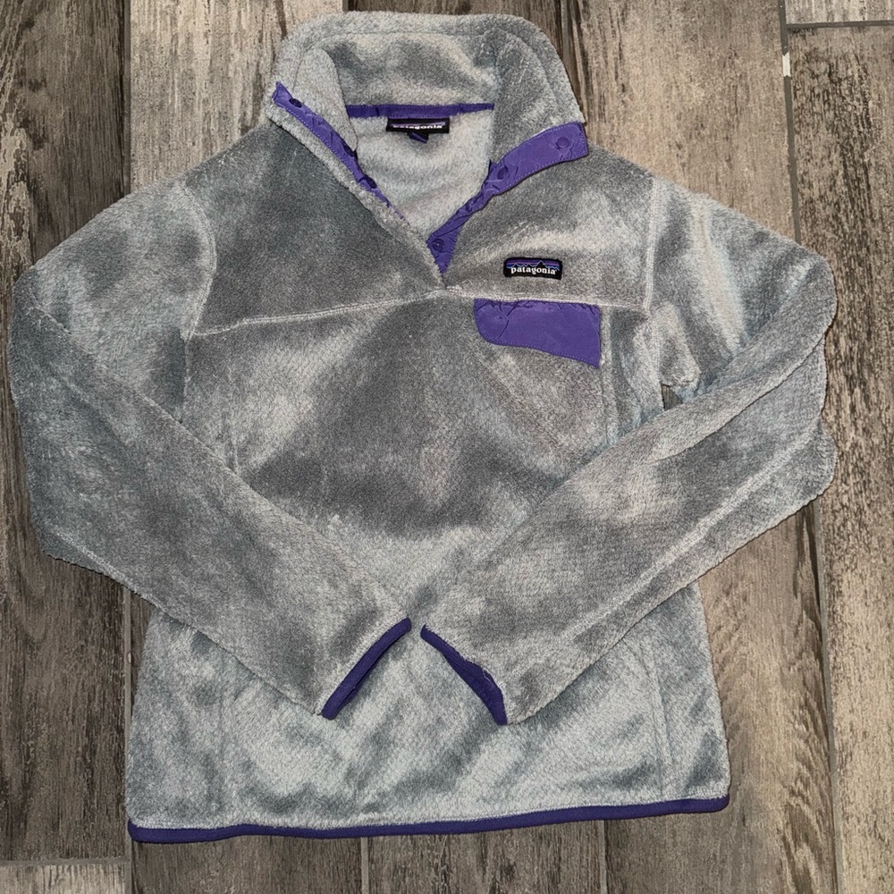 Patagonia Gray and Purple Fleece Pullover